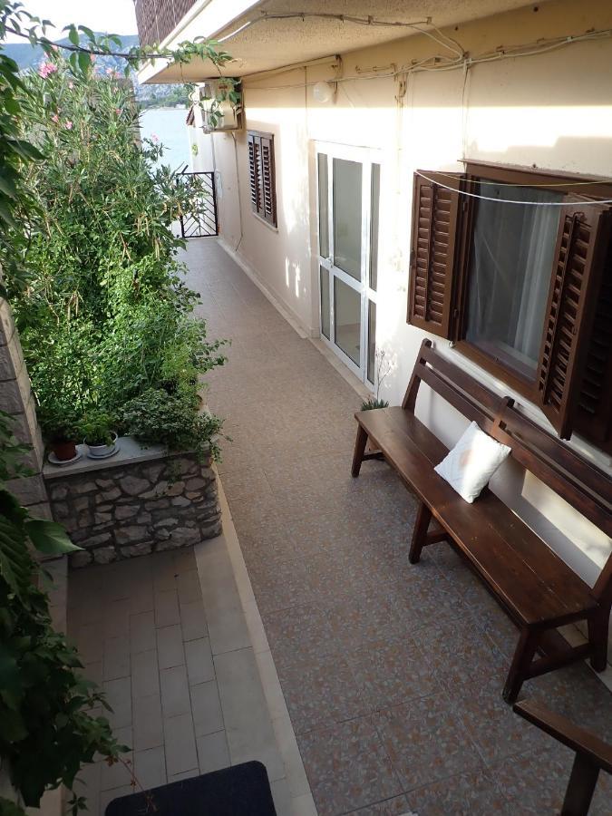 Katja Beach Apartment Račišće Zewnętrze zdjęcie