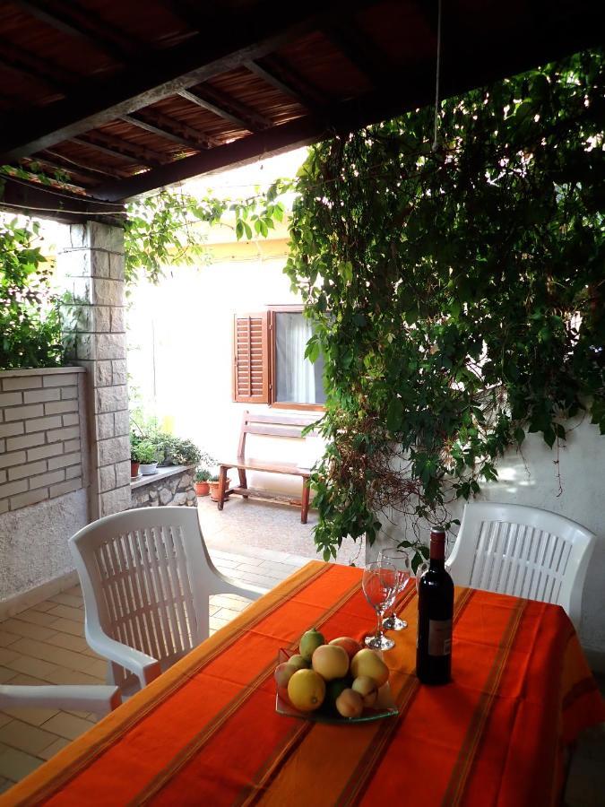 Katja Beach Apartment Račišće Zewnętrze zdjęcie